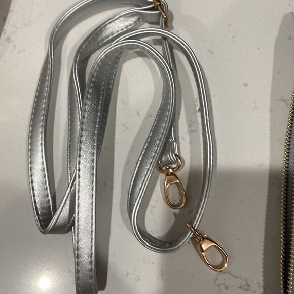 ‎Cute Big Glasses Face Clutch Purse - Picture 11 of 12